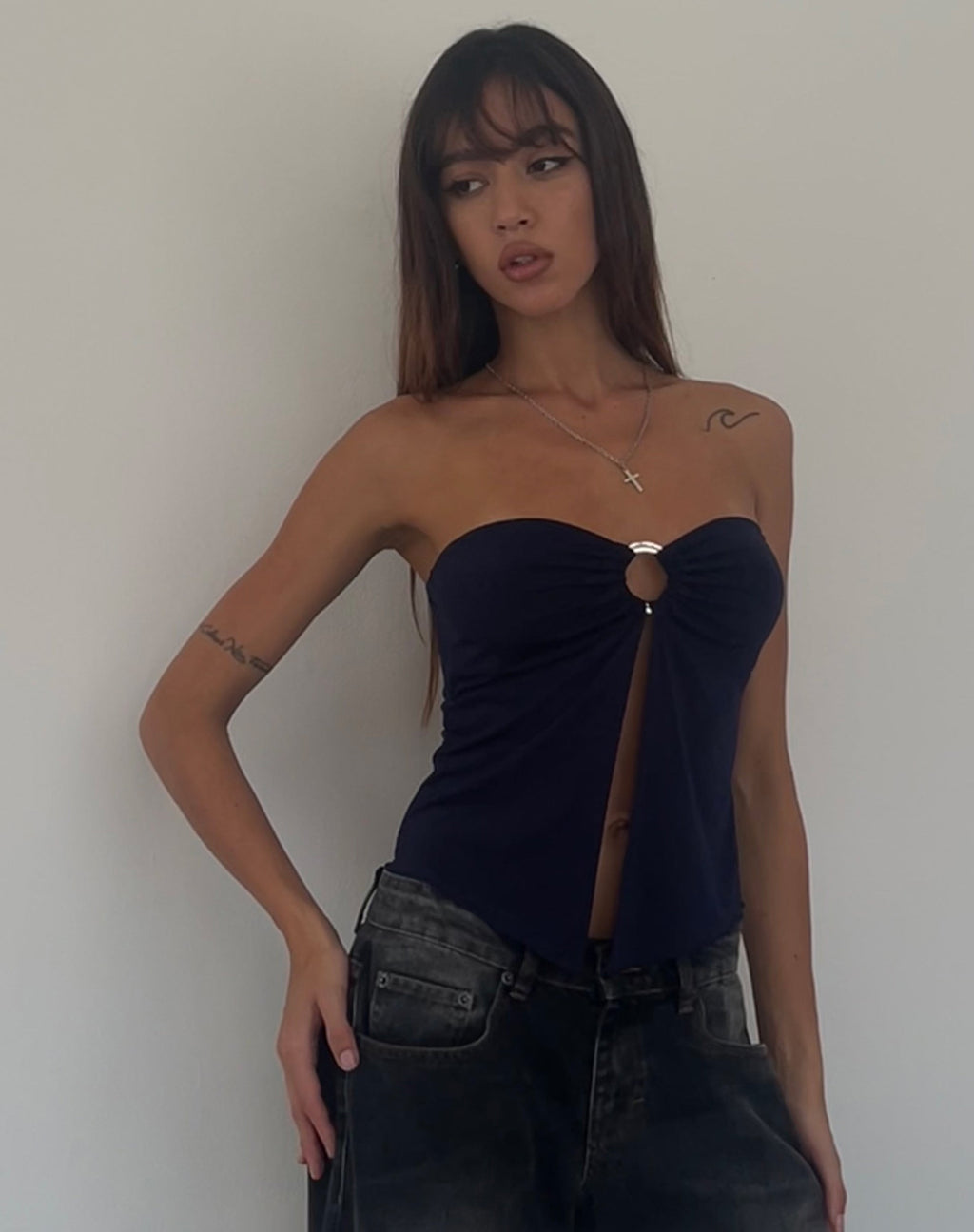 Top Brea Bandeau Mariposa en Azul Marino