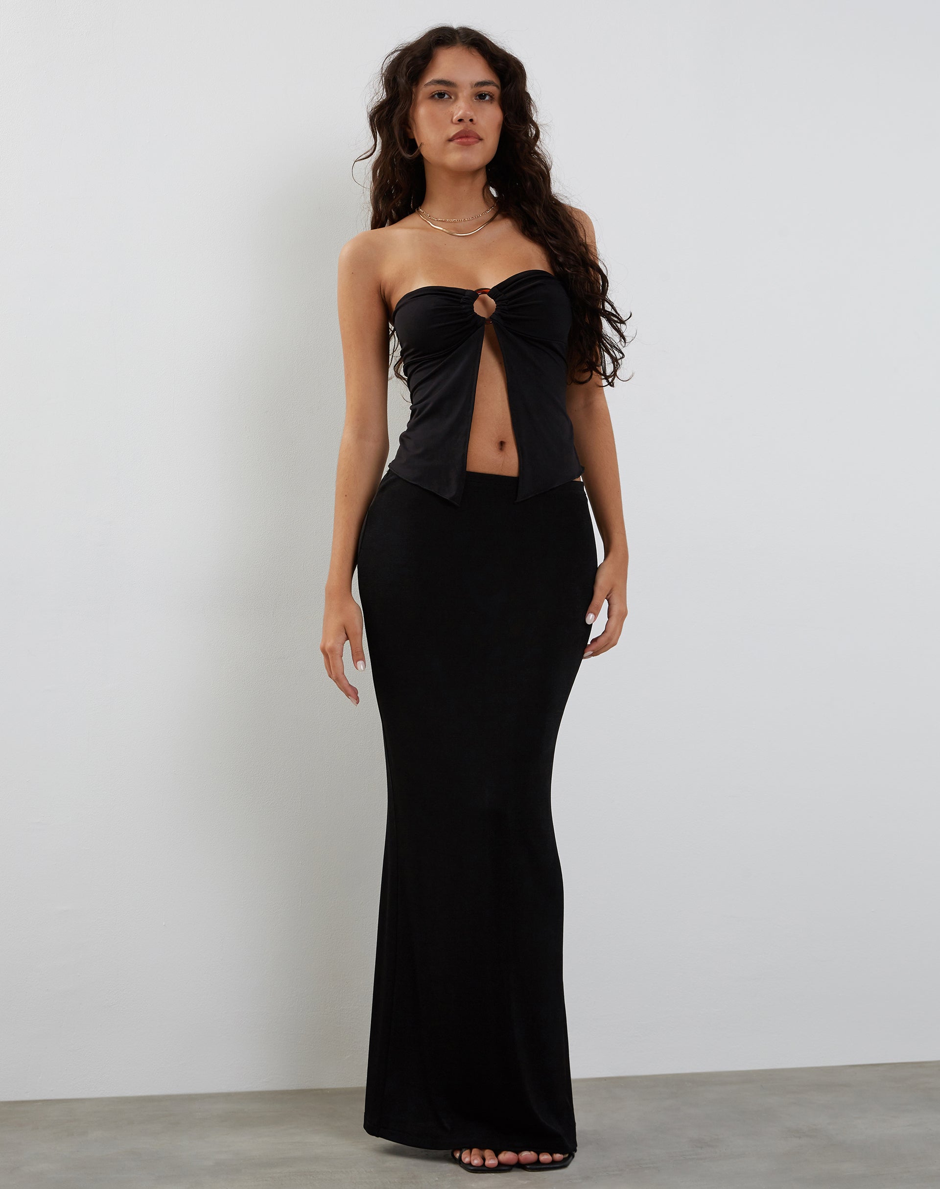 Imagen de Brea Bandeau Top en Slinky Negro