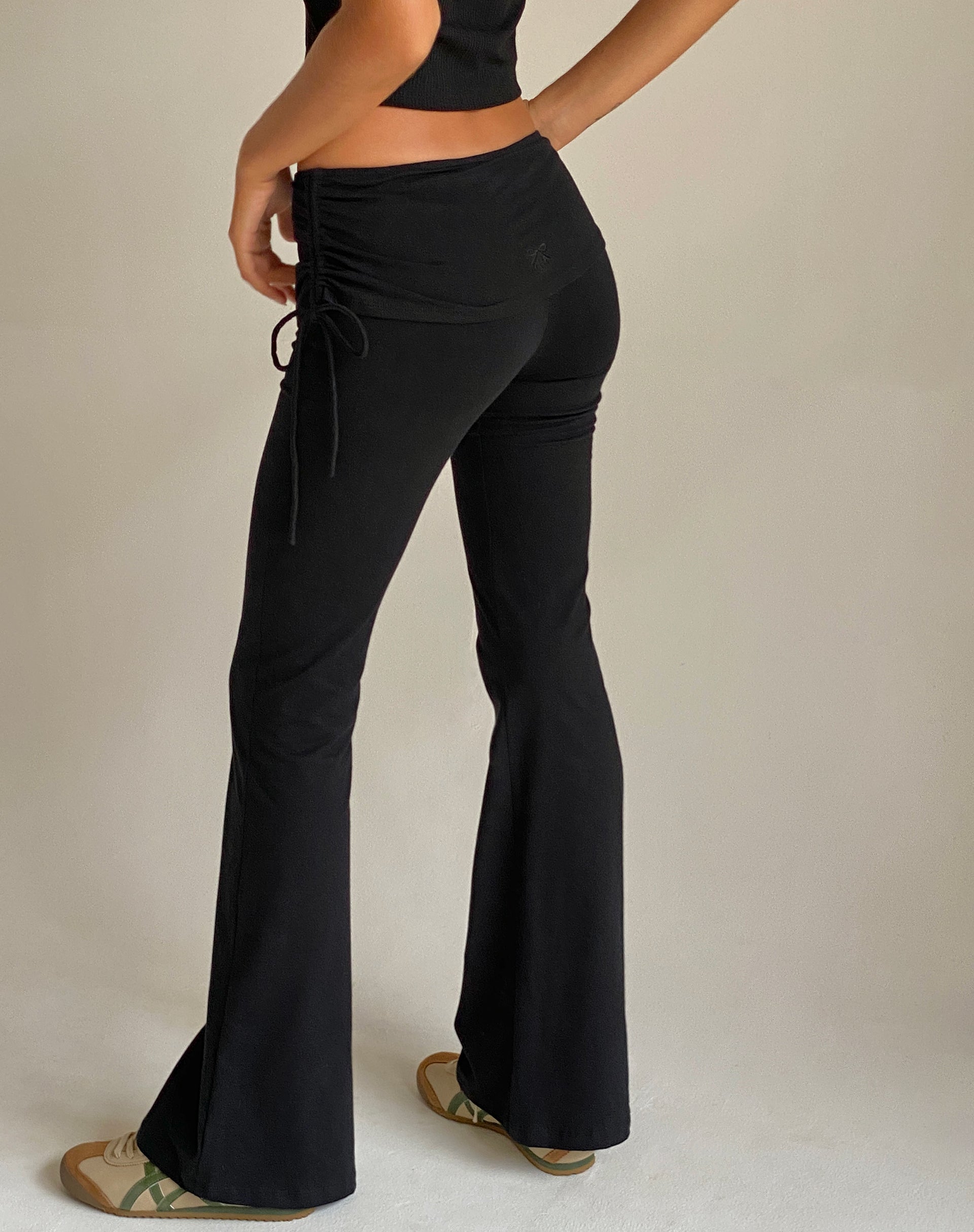 Imagen de Jacie Jersey Flare Trouser en negro