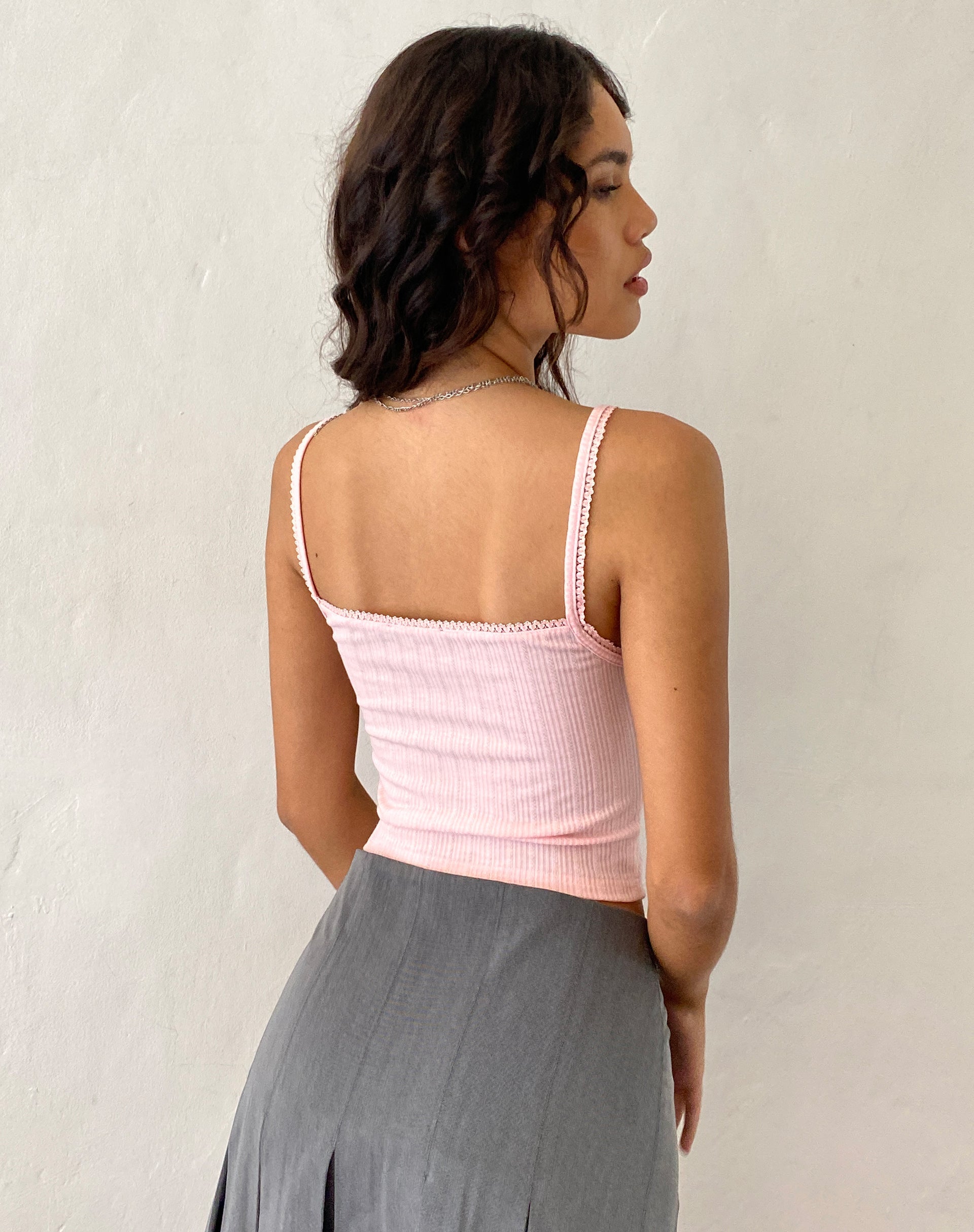 imagen de Brynn Cami Top en Rosa