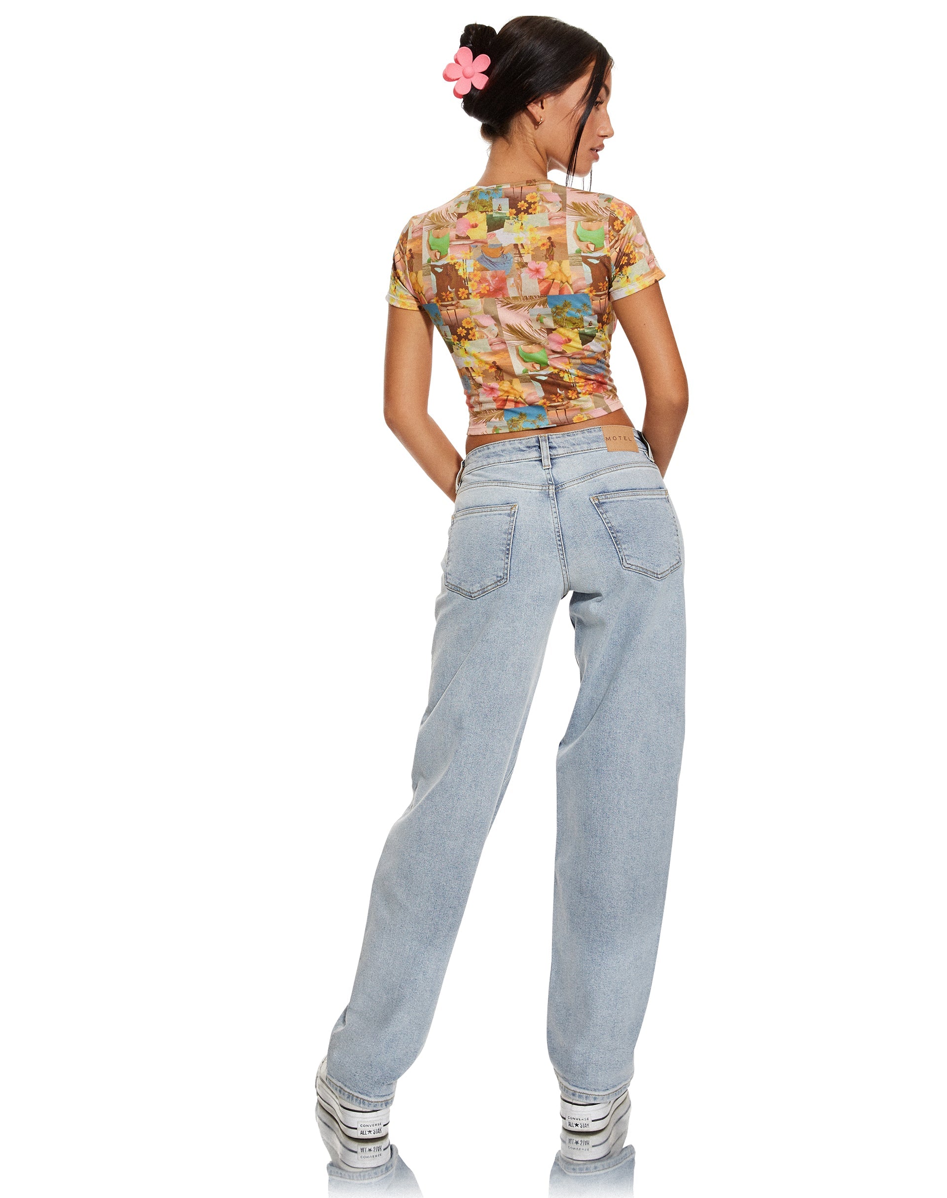 imagen de MOTEL X BARBARA Shrunken Tee in 90's Tropical Collage