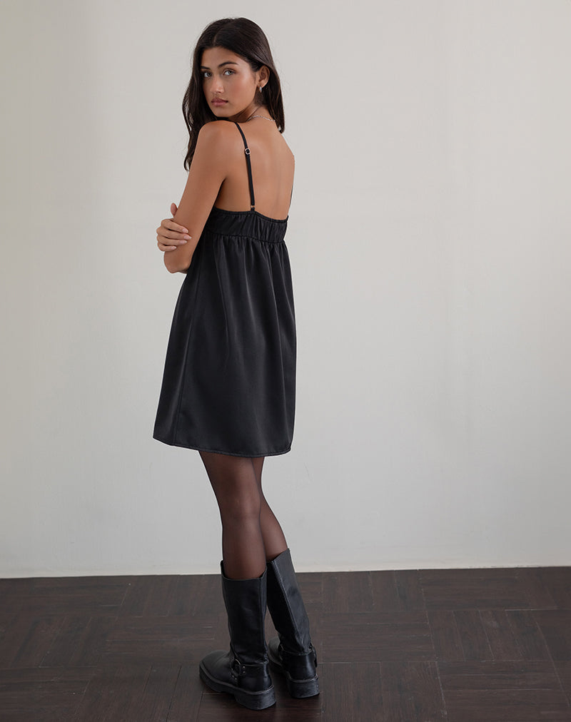 Imagen de Cadenza Cuello Cuadrado Mini Vestido en Negro