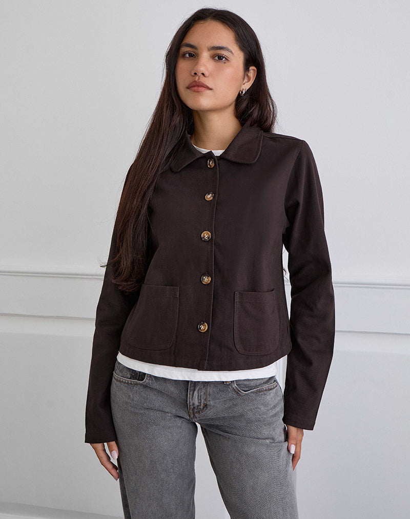 Imagen de la chaqueta Calva Boxy en marrón chocolate