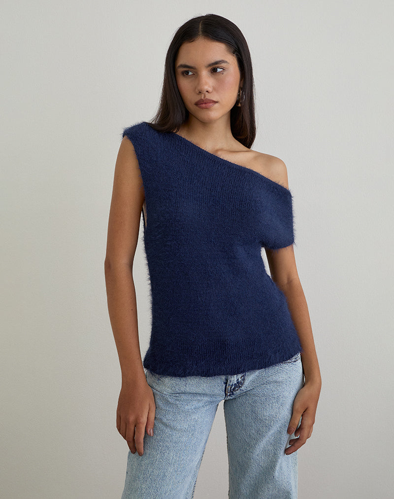 Imagen de Calyce Top en Fluffy Knit Navy