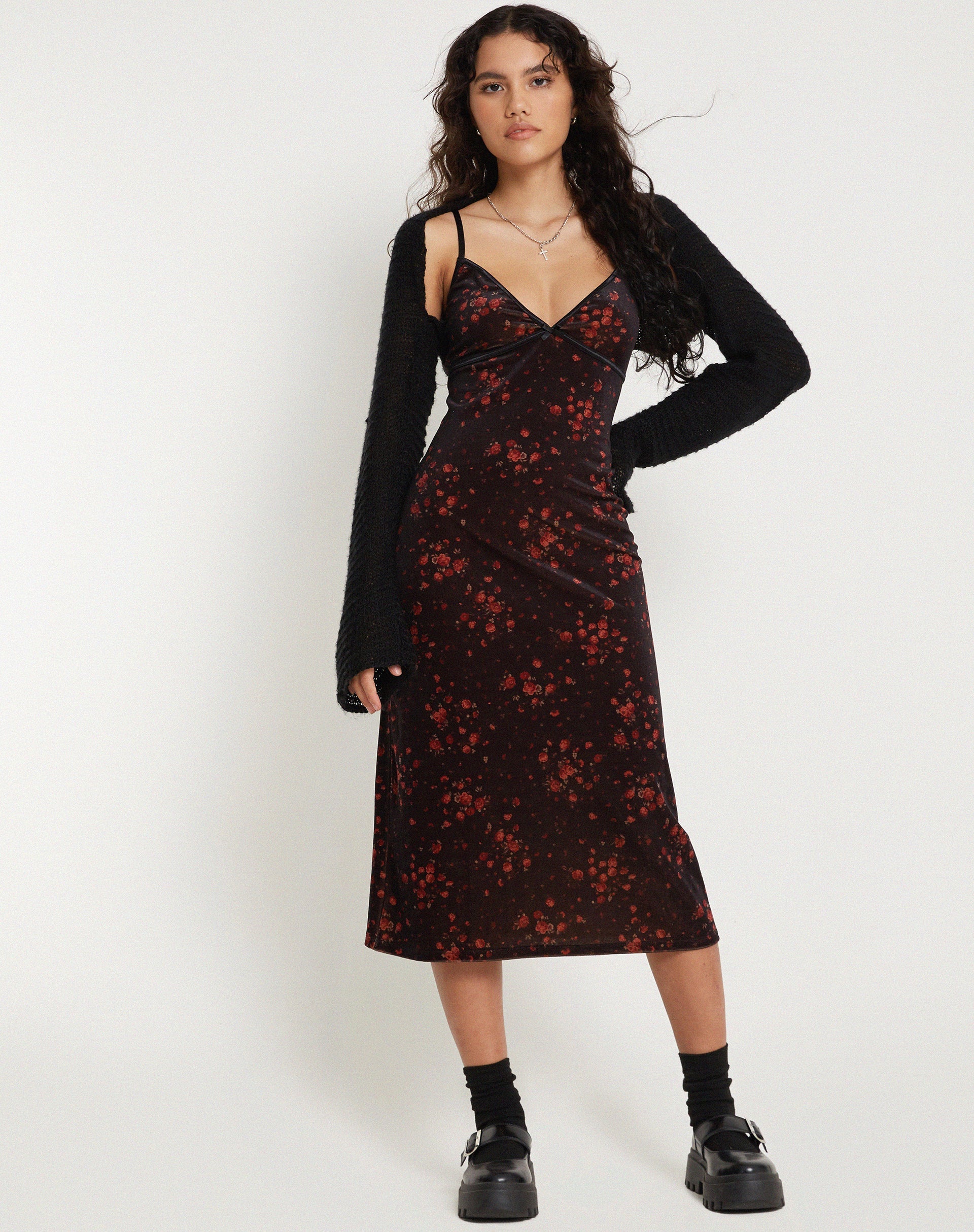 imagen de Camelia Maxi Dress in Rose Cluster Velvet