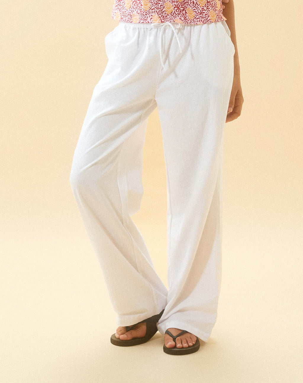 Pantalón Wasic de lino en blanco