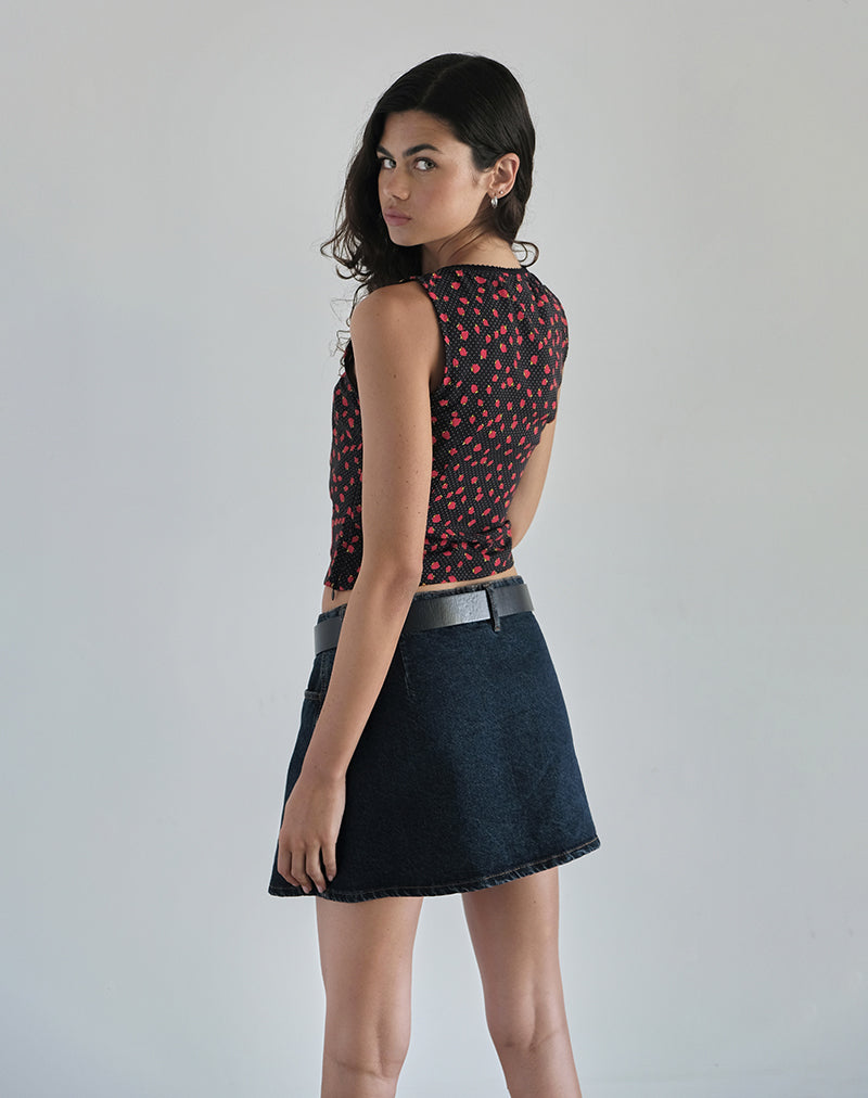 Imagen de Carys Vest Top en Strawberry Polka Negro
