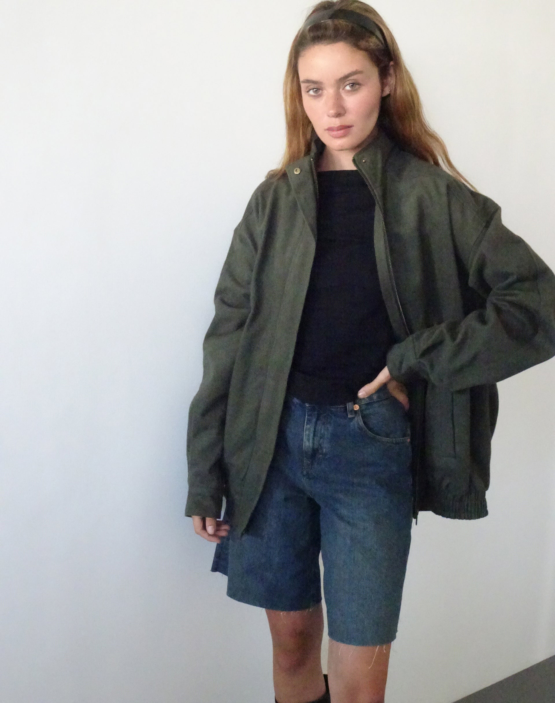 Imagen de Cavine Bomber Jacket en Burnt Olive