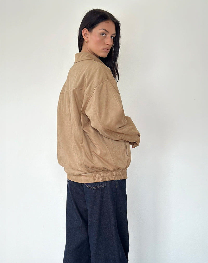 Imagen de la chaqueta Cavita de ante sintético color canela