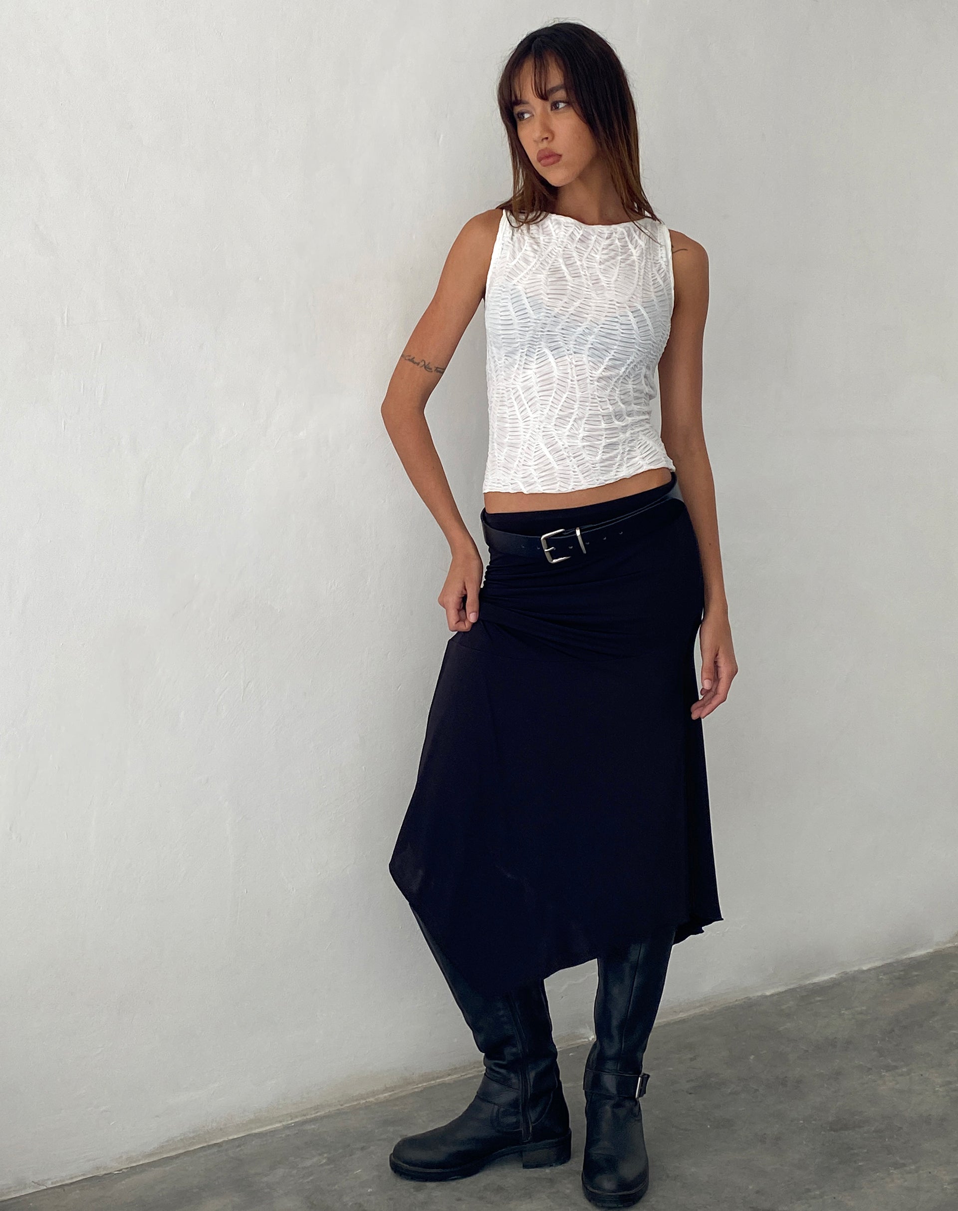 Imagen de Camiseta de tirantes Cerise en Ripple White