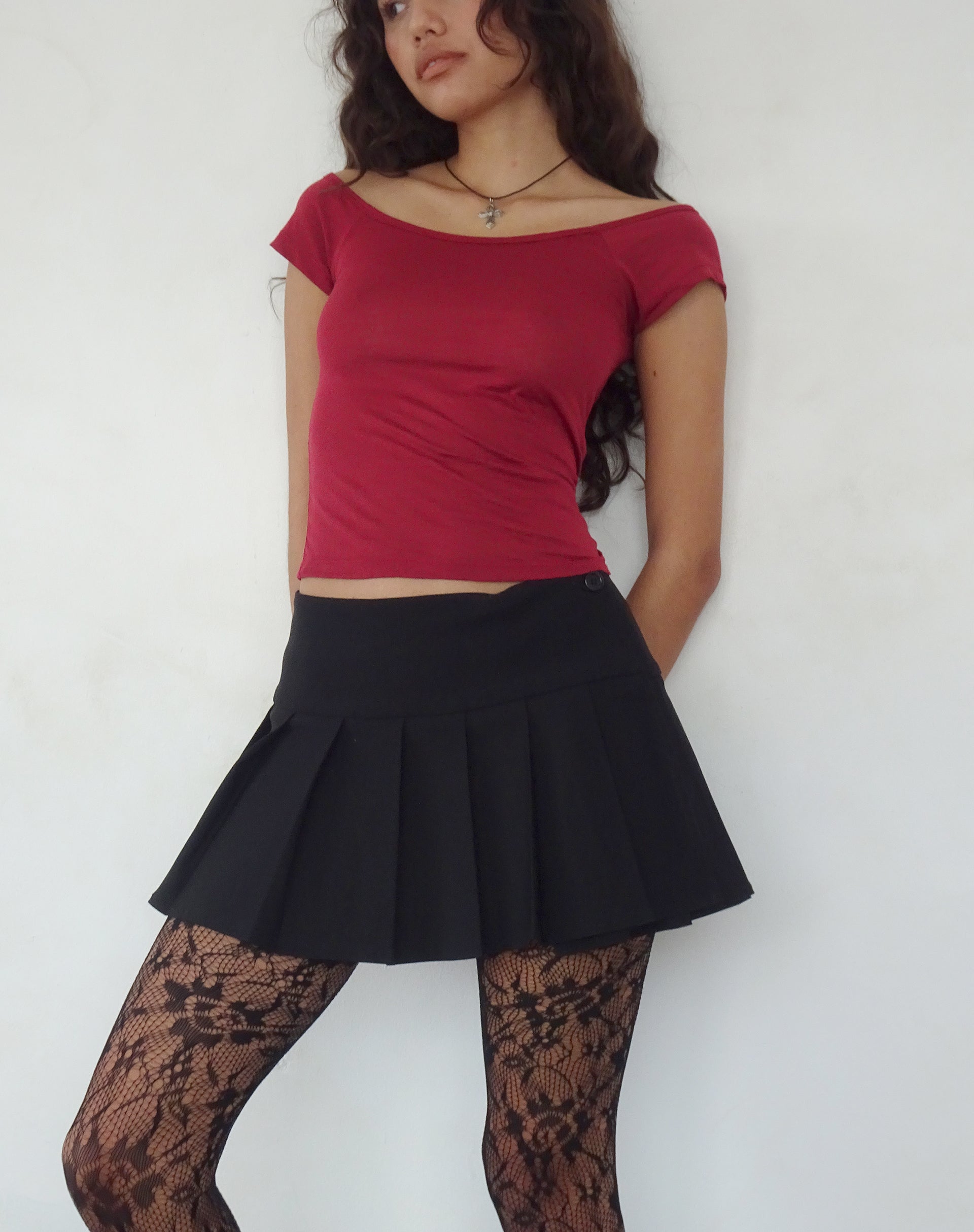 Imagen de Charya Off The Shoulder Top en Rojo Adrenalina