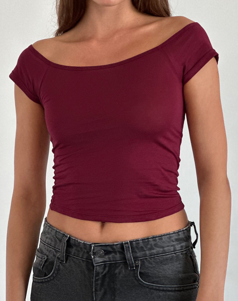 Imagen de Charya Off Shoulder Top en Borgoña
