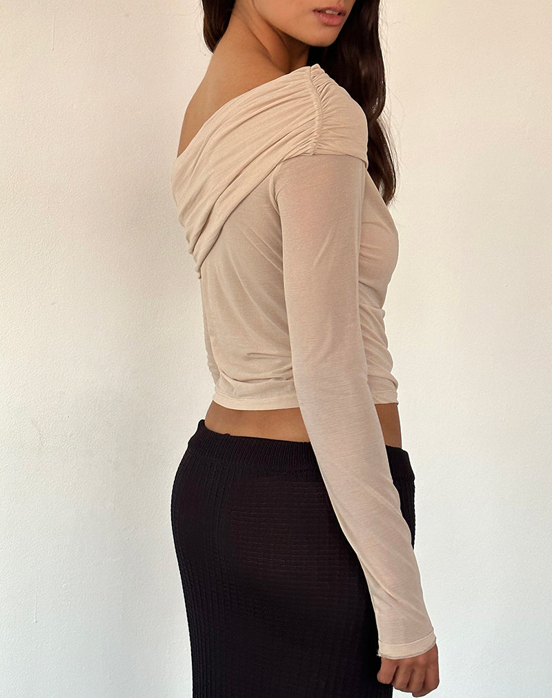 Chidi Top Bardot de Malla Transparente en Camel