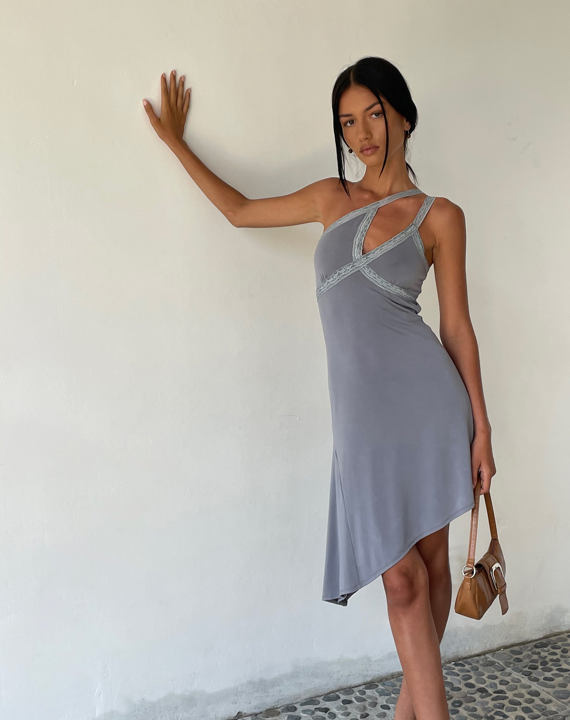 imagen de MOTEL X JACQUIE Chrissy Asymmetric Mini Dress in Slinky Grey