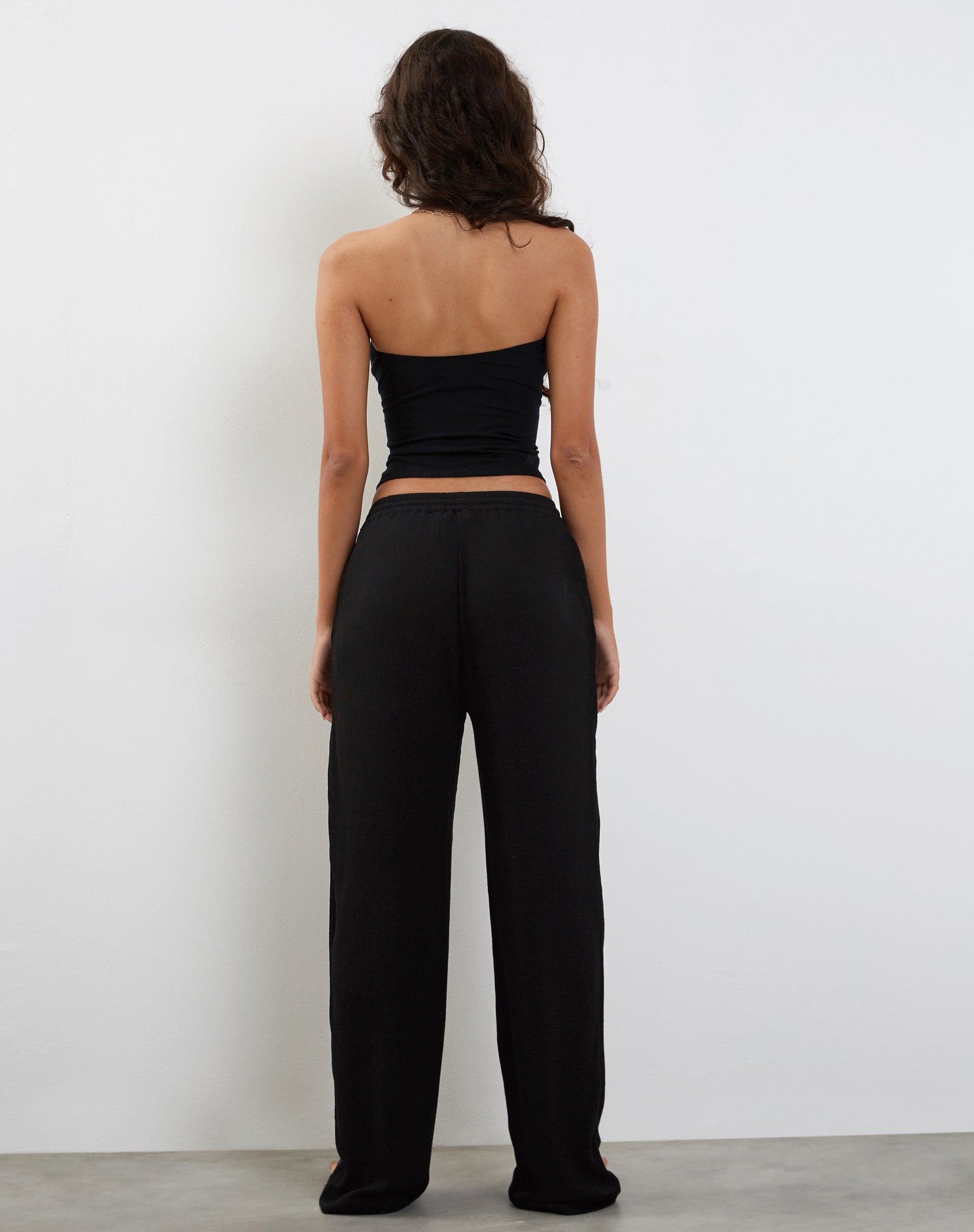 imagen de Cisa Wide Leg Trouser en Crinkle Black