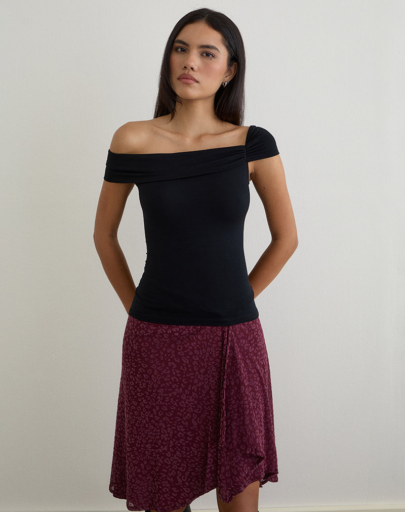 Imagen de Cuthbe One Shoulder Twist Top en Negro