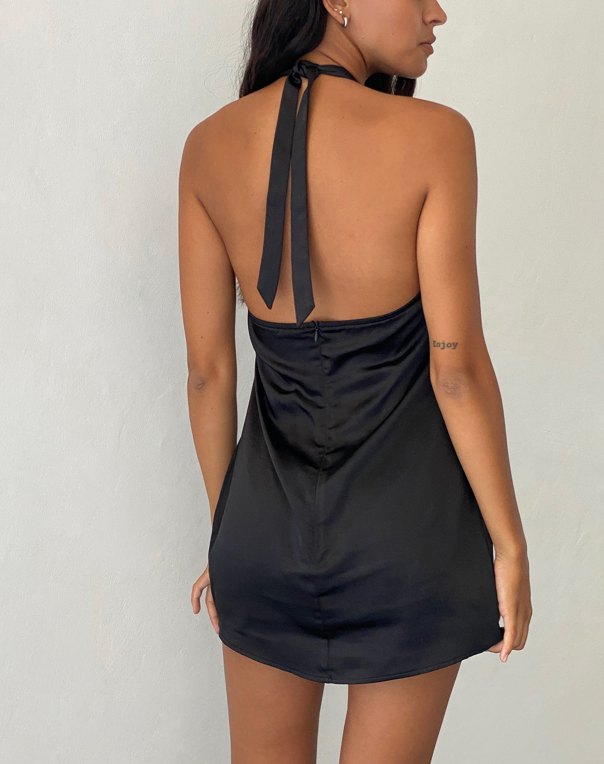 Imagen de Coda Slip Dress in Satin Negro