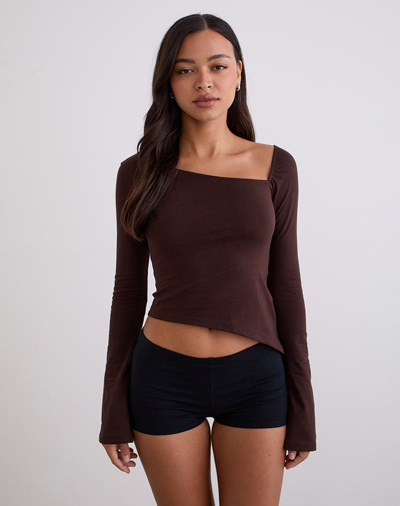 Dalene Top Asimétrico de Manga Larga en Chocolate Amargo