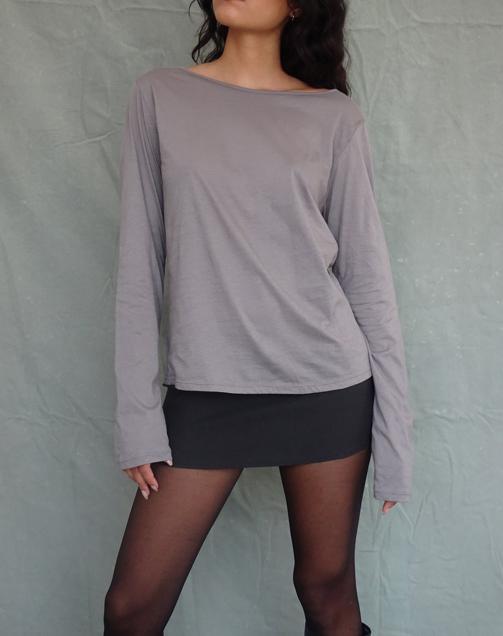 Imagen de Damon Baggy Long Sleeve Top en tejido de punto gris elefante