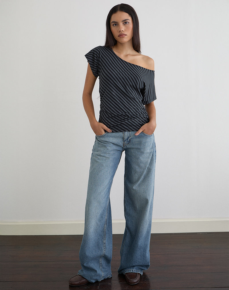 Imagen del top con un solo hombro Danama en rayas oblicuas Ocean Storm