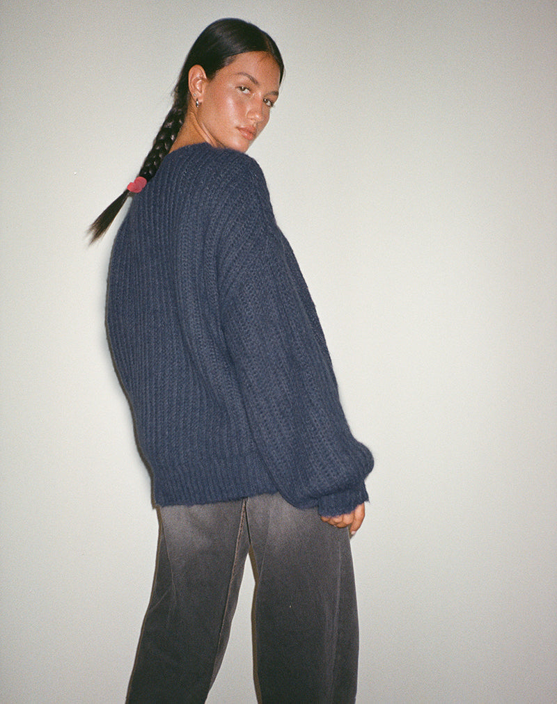 Imagen de Daren Jersey de punto oversize en azul marino