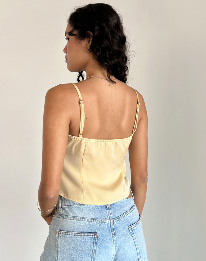 Imagen de Darena Cami Top en Buttermilk con encaje gris