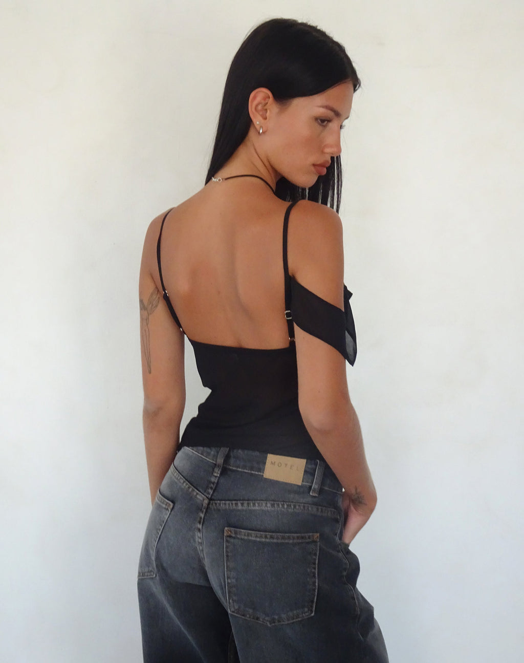 Top Davila de gasa Negro