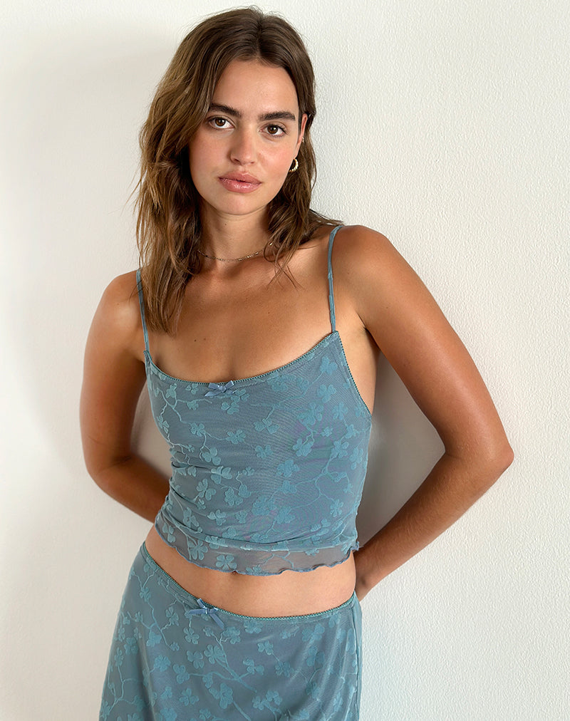 Imagen de Deri Cami Top en Gris Azul Floral Grunge