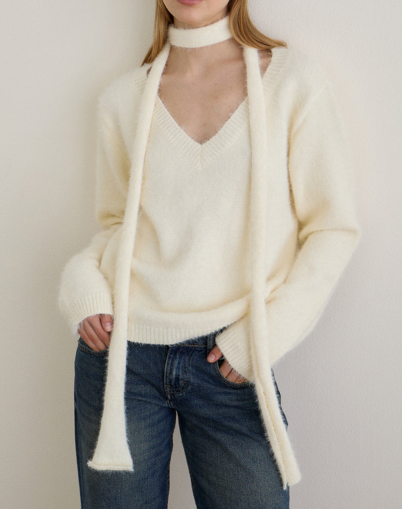 Imagen de Dikara Jumper with Scarf in Knit Off White