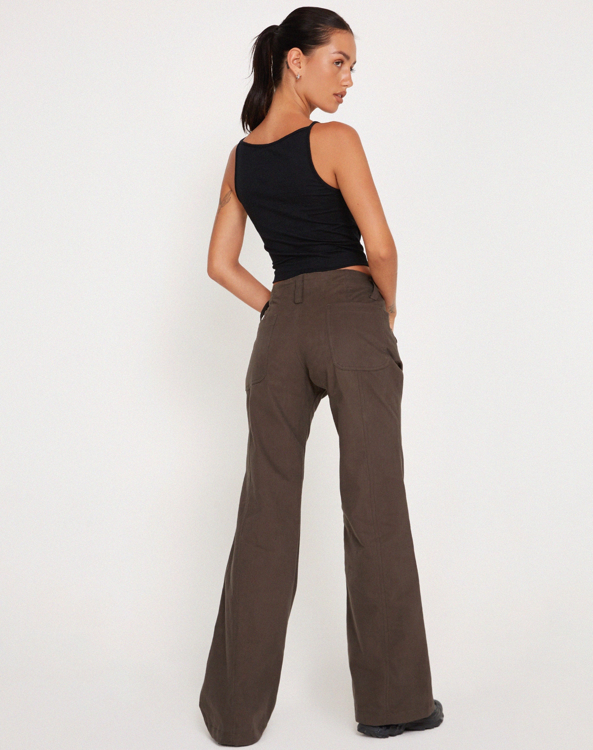 Imagen de Kauna Low Rise Trouser en gris oscuro