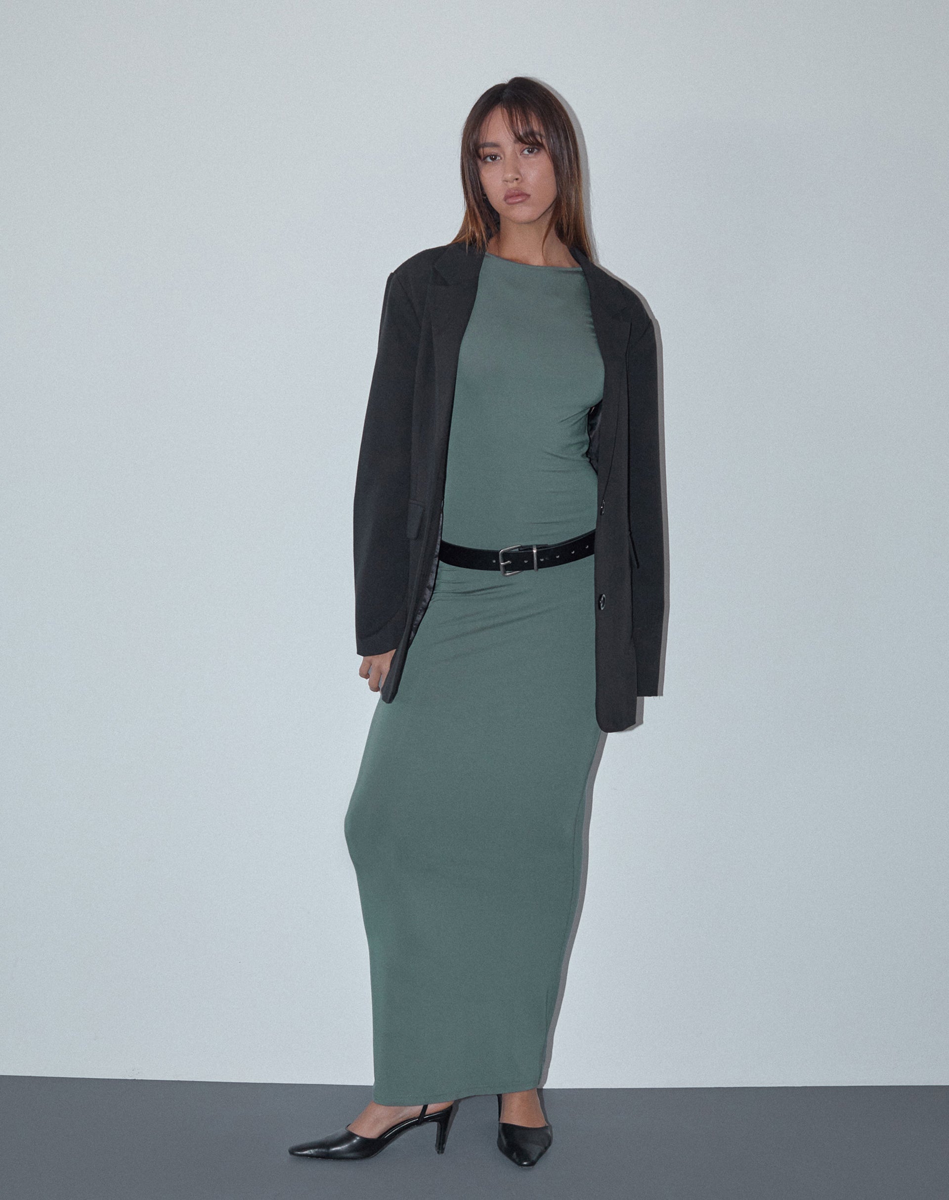 Imagen de Elinor Maxi Dress in Slinky Olive