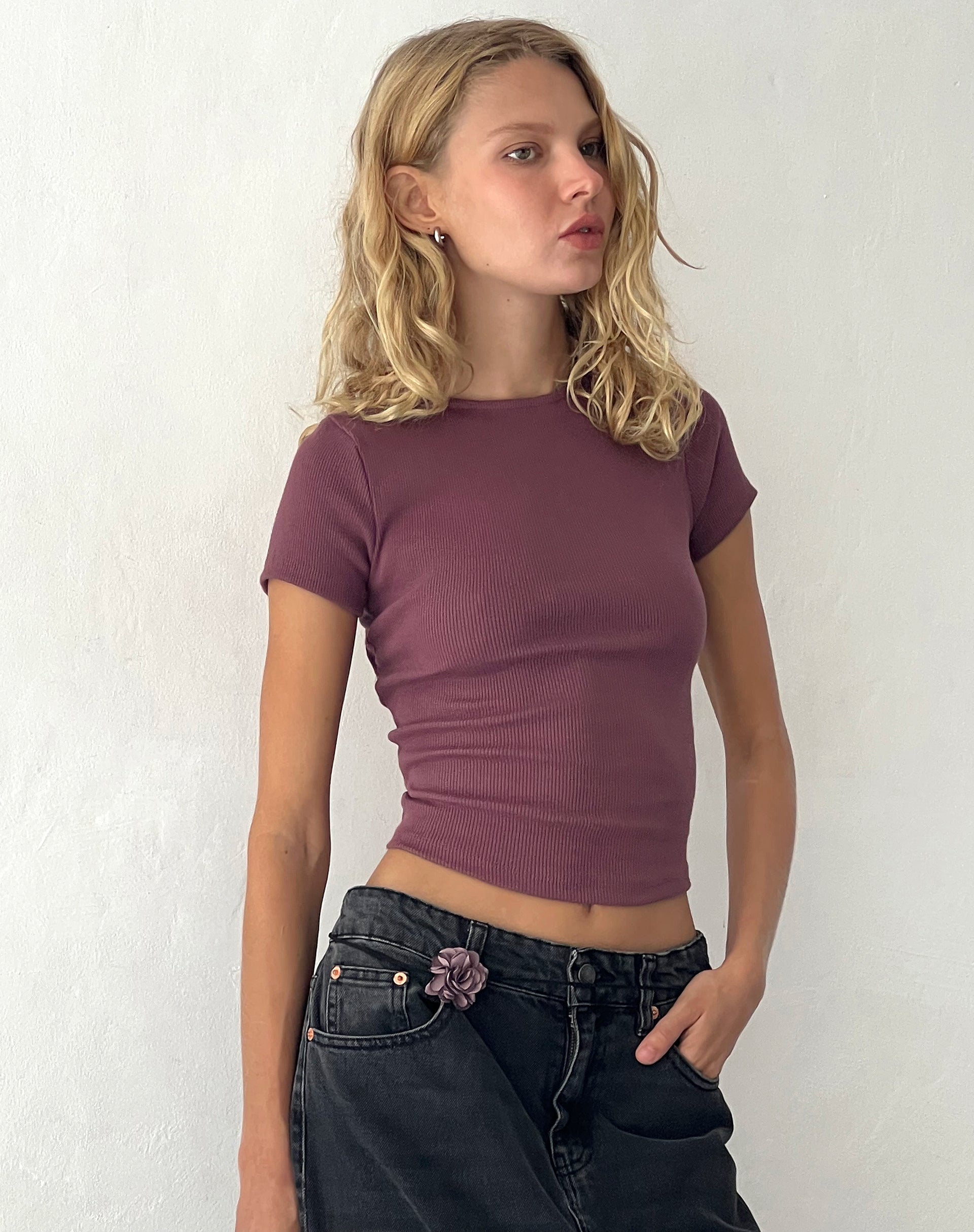 Imagen de Elyto Ribbed Open Back Tee en malva
