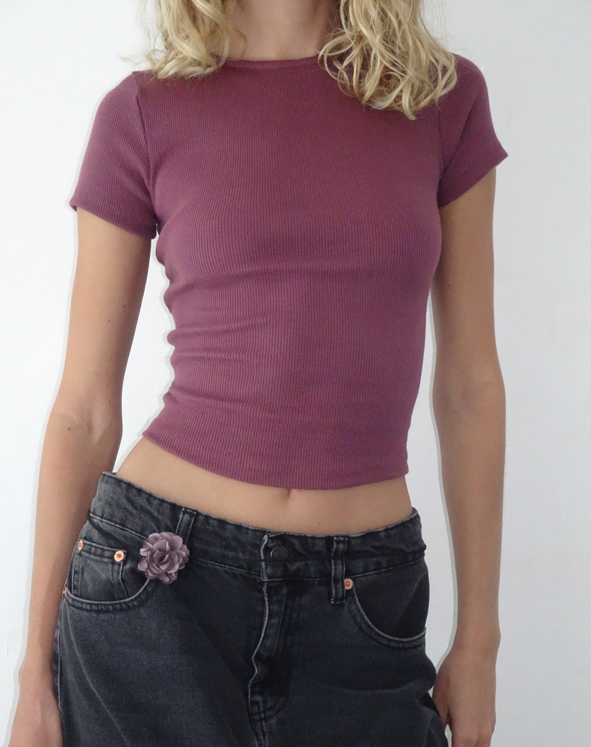 Imagen de Elyto Ribbed Open Back Tee en malva