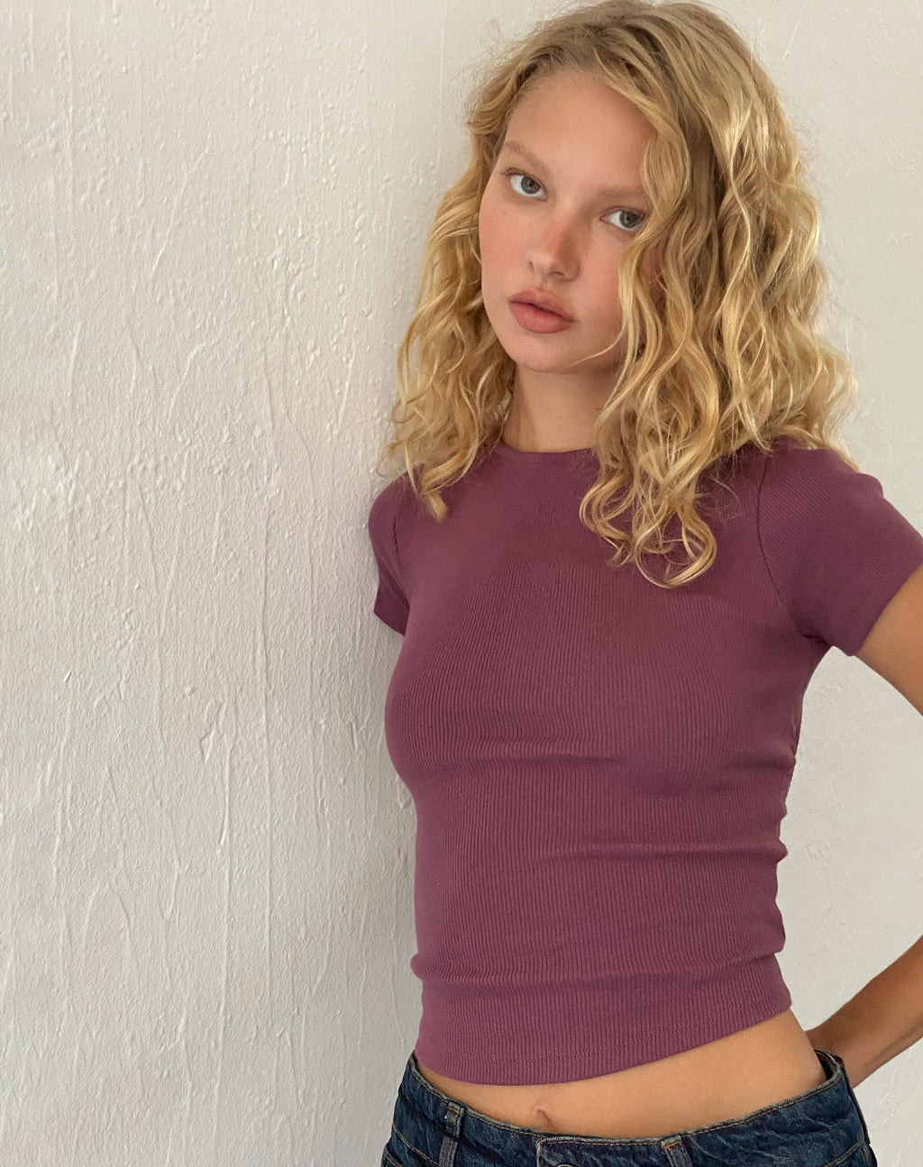 Camiseta con espalda descubierta de canalé Elyto en malva