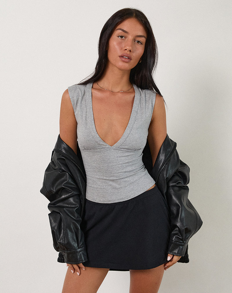 Emberly Plunge Top en marga gris