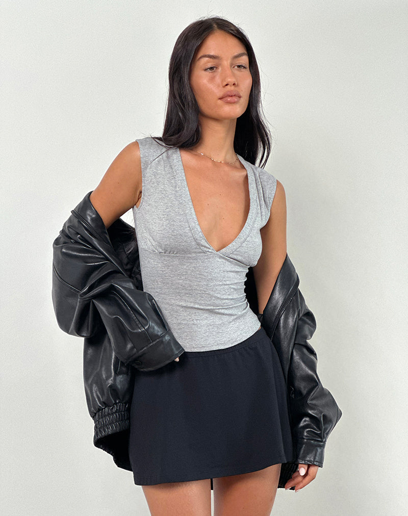Imagen de Emberly Plunge Top en Marga Gris