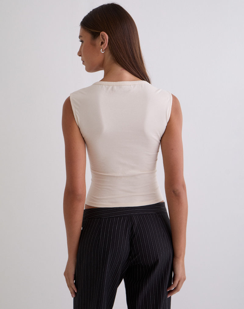 Imagen del top Emberly Plunge en color tofu