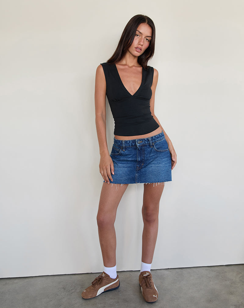 Imagen de Emberly Plunge Top en negro