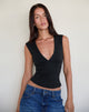 Imagen de Emberly Plunge Top en negro