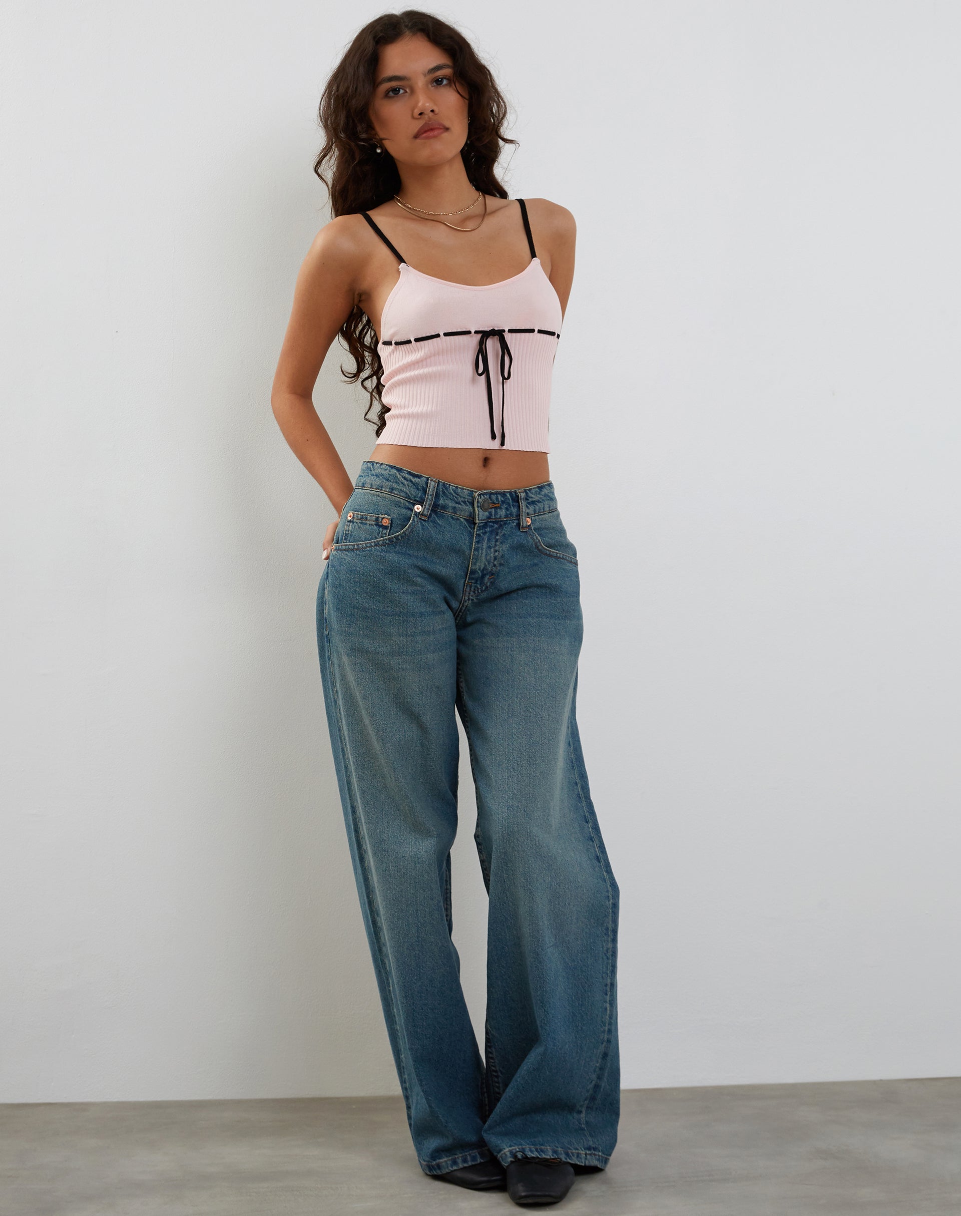 Imagen de Emonie Cami Top en Blush rosa