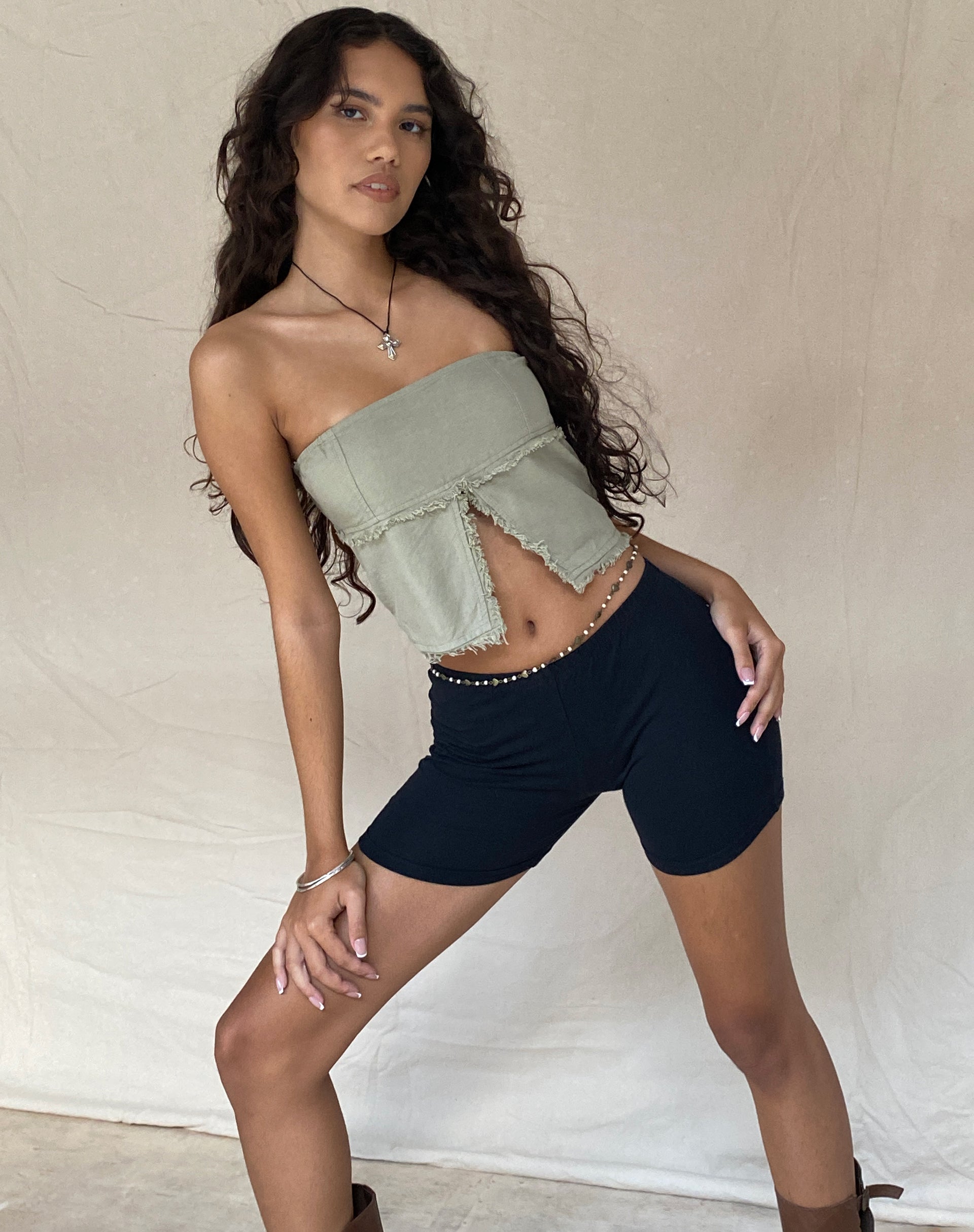 Imagen de Enzie Butterfly Bandeau Top en Lino Verde Pizarra