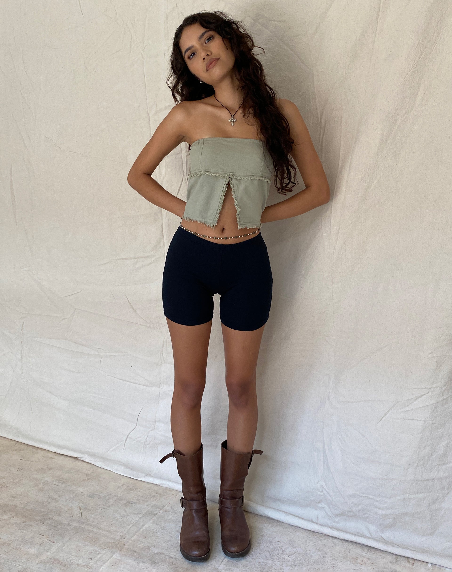 Imagen de Enzie Butterfly Bandeau Top en Lino Verde Pizarra