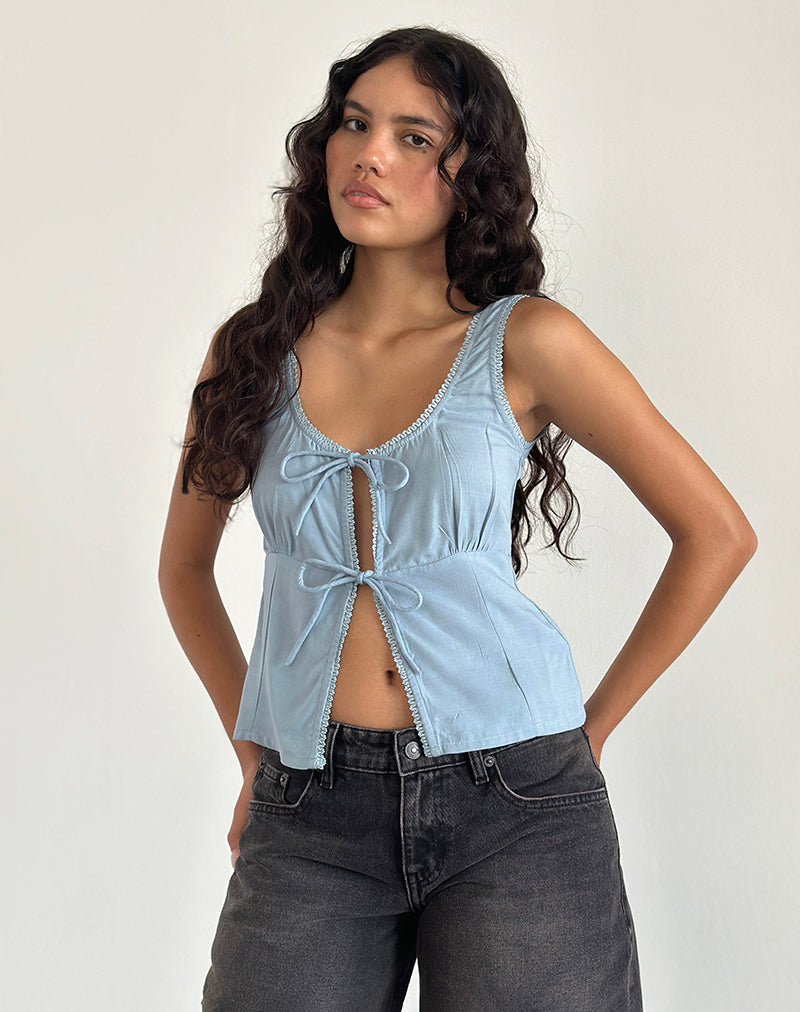 Imagen de Esau Tie Front Top in Private Slub Nantucket Blue