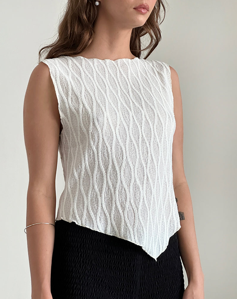 Imagen de Etta Vest Top en Crinkle Ivory