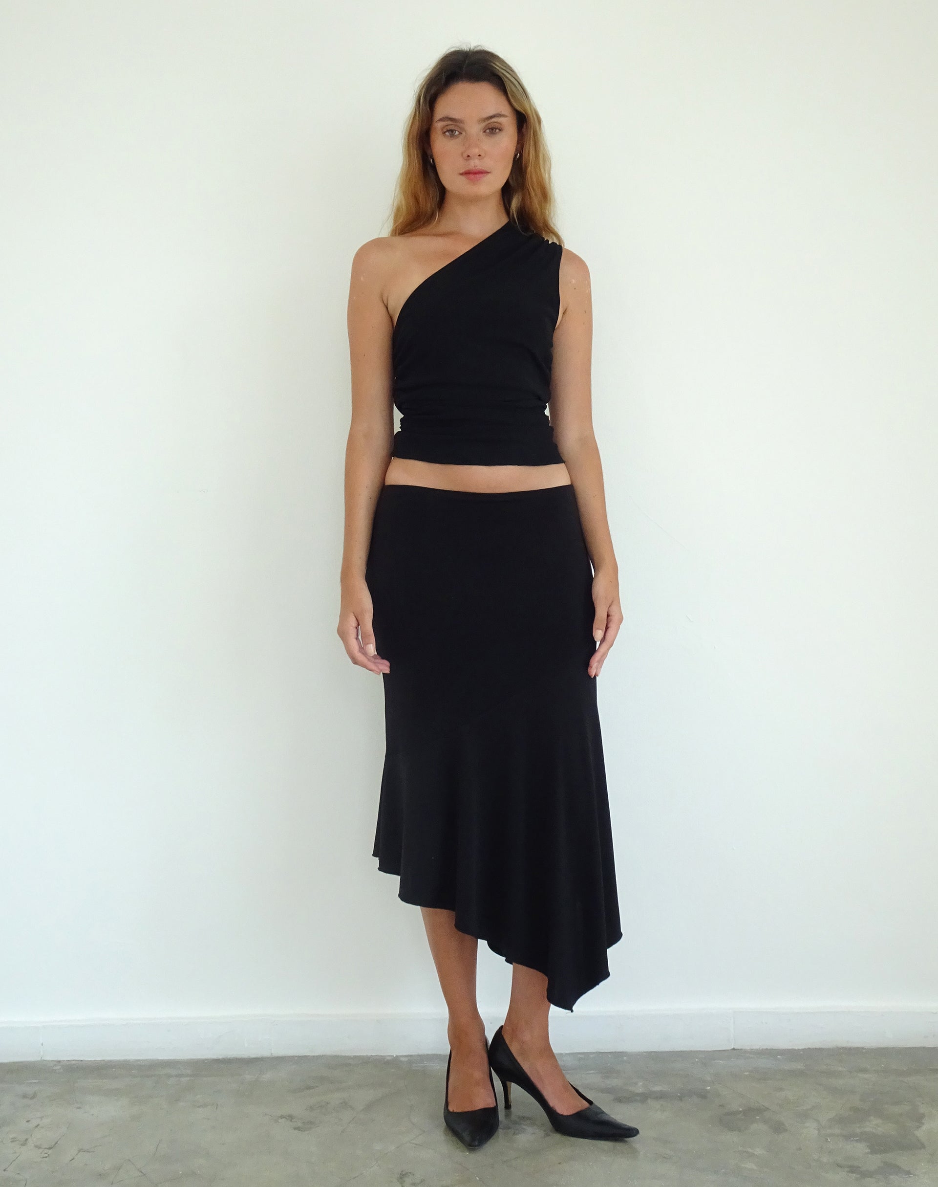 Imagen de Evelina One Shoulder Top in Black Mesh