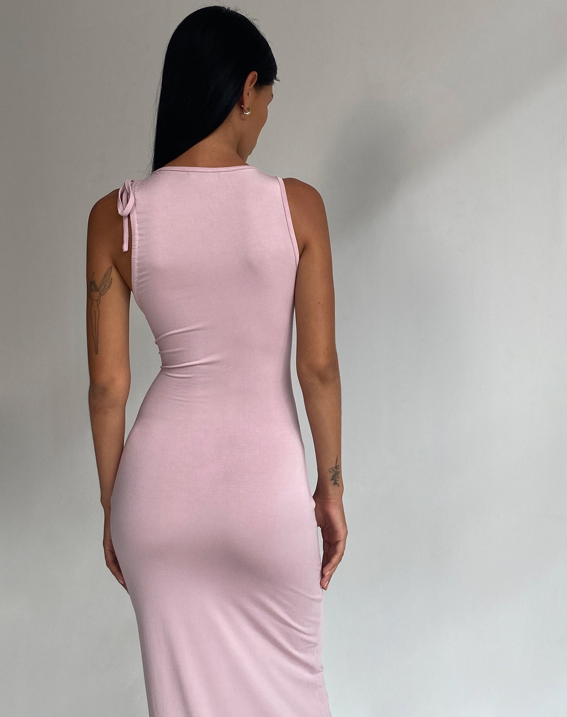 imagen de Elinor Maxi Dress in Slinky Baby Pink