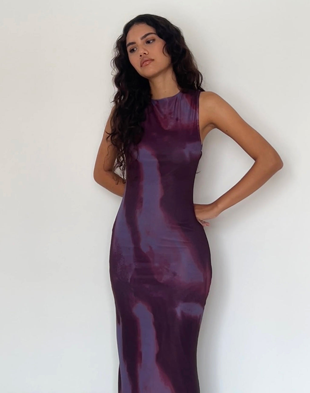Maxi Vestido Estampado Fayola en Vino Acuarela