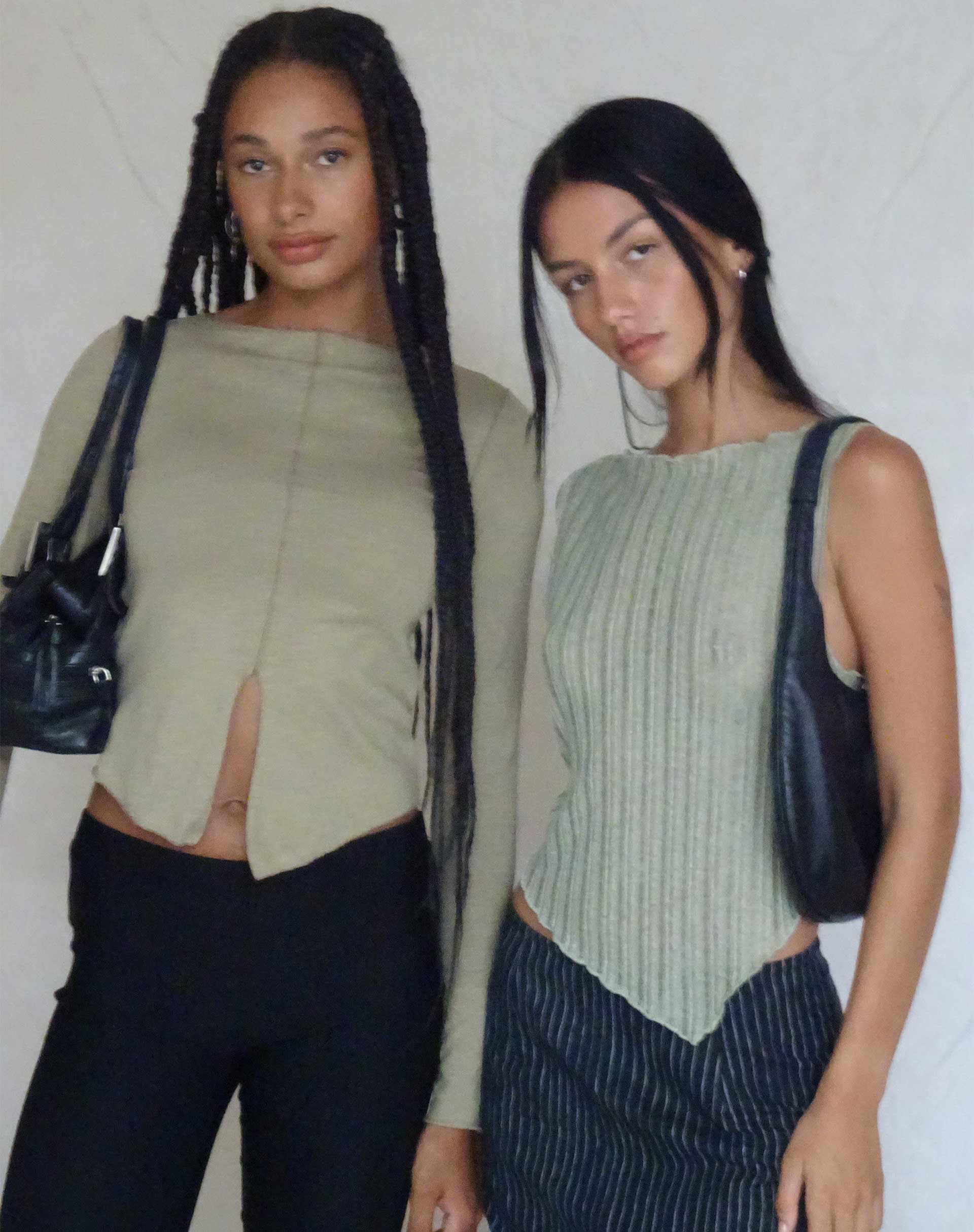 imagen de Etta Knitted Vest Top en Sage