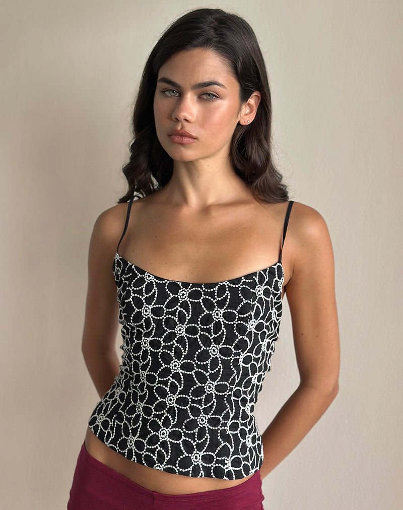 Imagen de Florina Cami Top en Bordado Flor Negro
