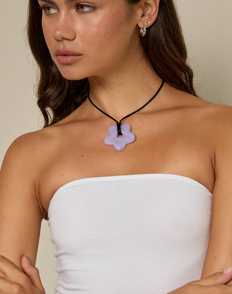 Imagen de Collar Flor de Resina Lila
